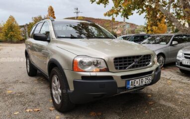 VOLVO XC90 4.4 V8 Summum Geartronic AWD