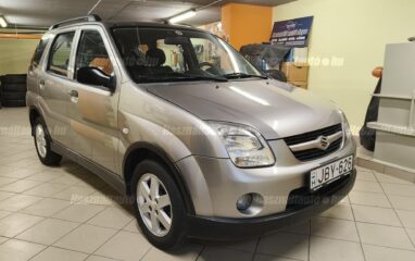 SUZUKI IGNIS 1.3 GS AC
