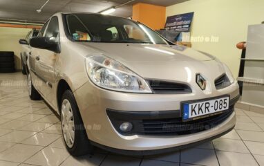 RENAULT CLIO 1.2 16V Expression
